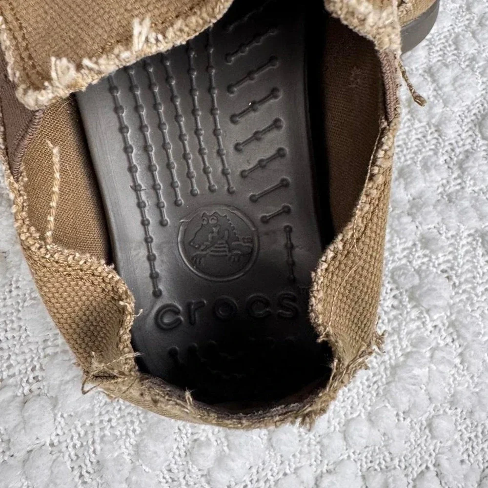 CROCS brown canvas